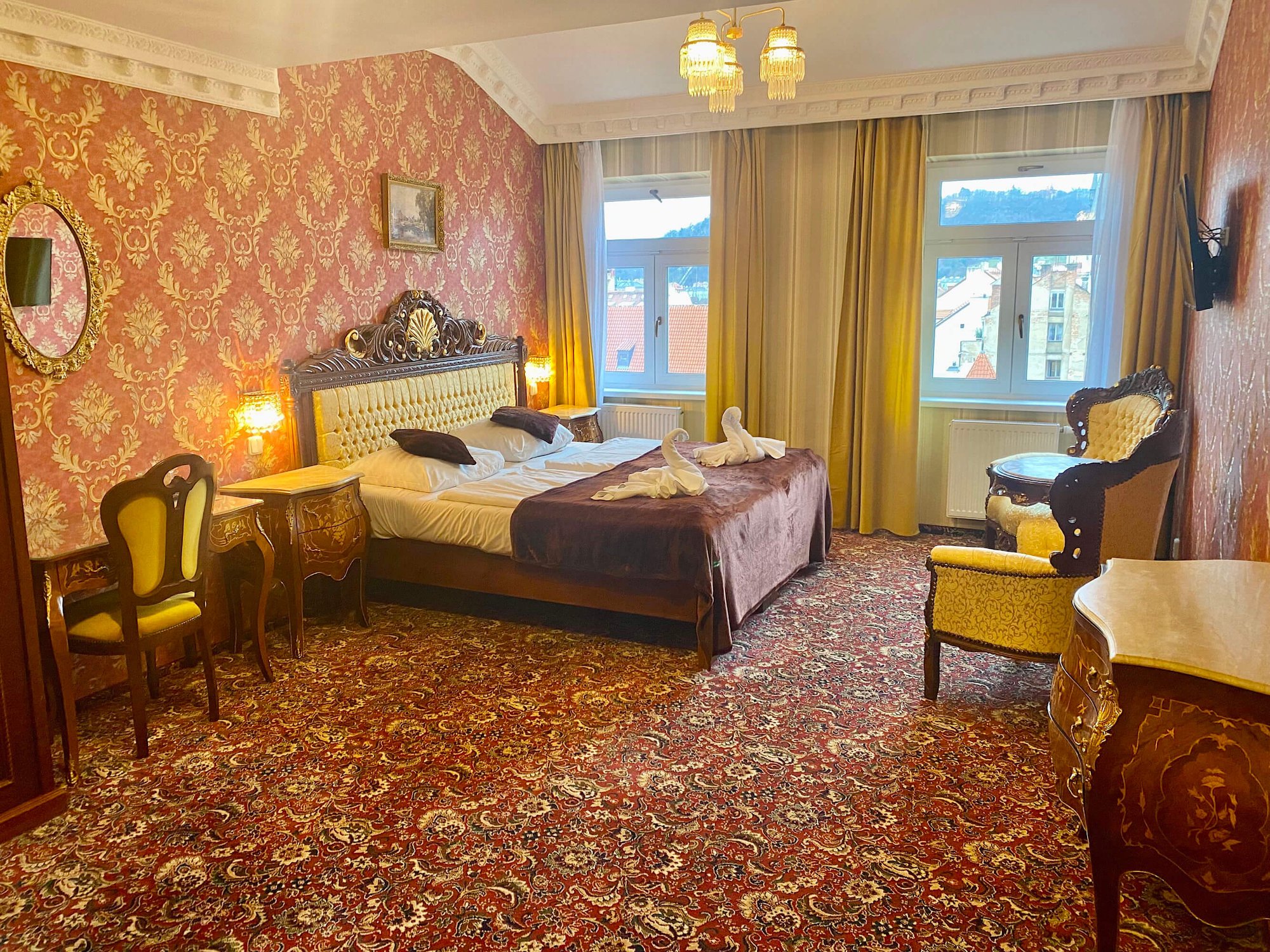 accommodation-royal-suite1