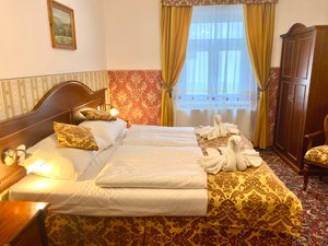 tripleRoom 3